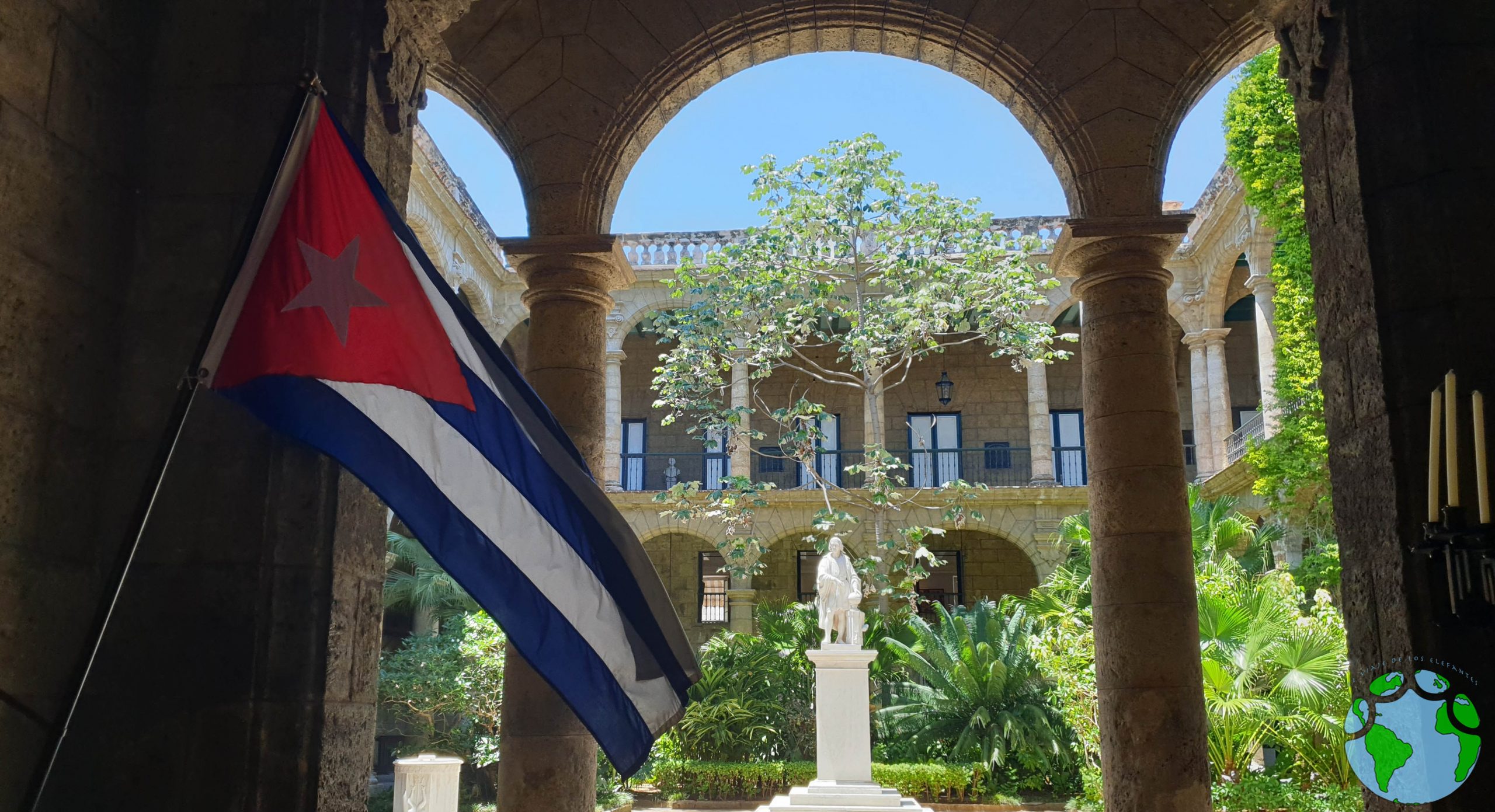 Bandera cubana en La Habana